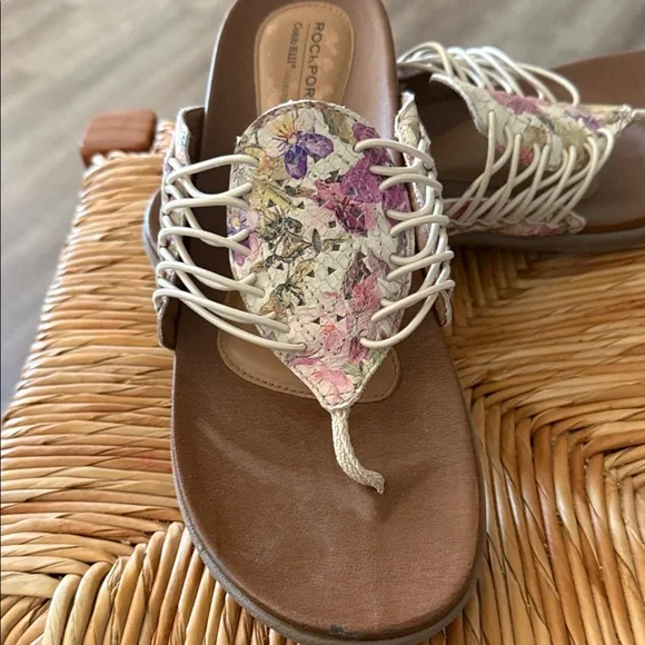 Rockport Women's Floral Sandals in White and Purple - Picture 6 of 7